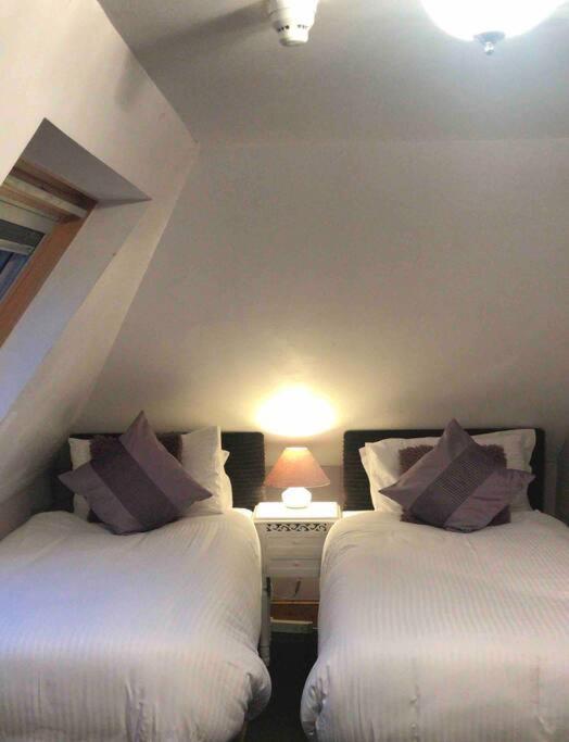 Chandlers Apartment Ascog Экстерьер фото